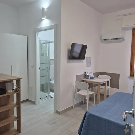 Guest house 2 Self Check-in Alghero